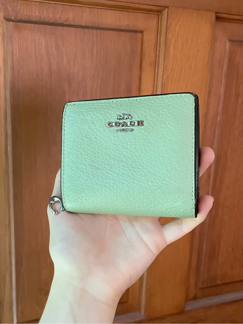 🥝Coach Snap Wallet in Pale Pistachio refined pebble leather🥝